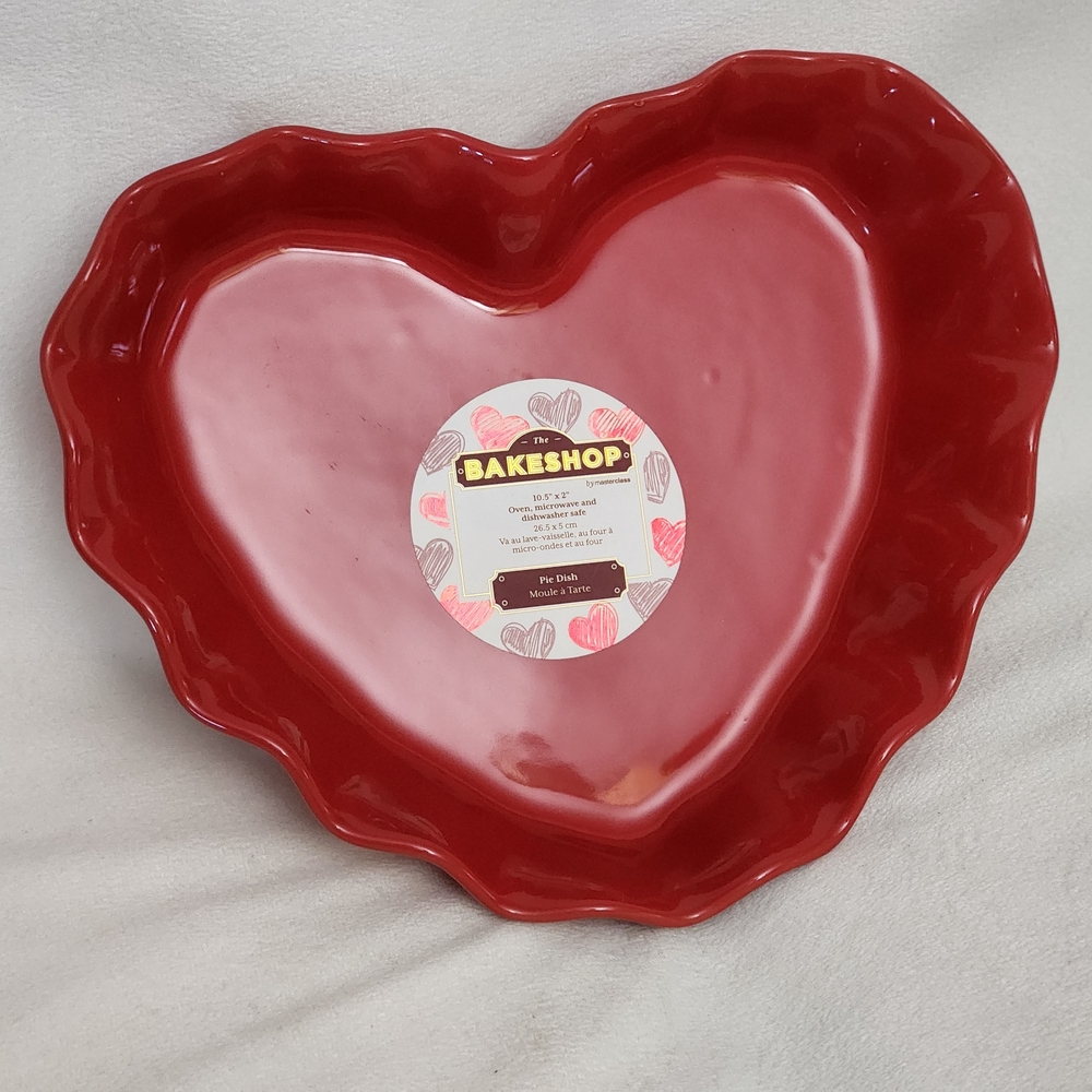 Red Heart-Shaped PIE Baking Dish 10.5 X 2"